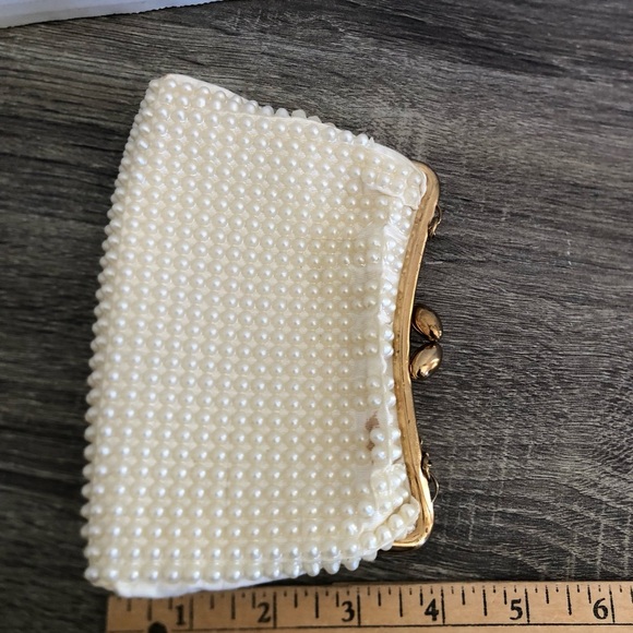 Vtg Faux Pearl Beaded Kiss Lock Clutch - Picture 7 of 14